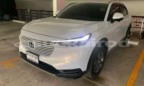 ซื้อ รถมือสอง Honda HR-V ขาว รถยนต์ ใน %{เมือง} ใน ฉะเชิงเทรา ซื้อ รถมือสอง Honda HR-V ขาว รถยนต์ ใน %{เมือง} ใน ฉะเชิงเทรา