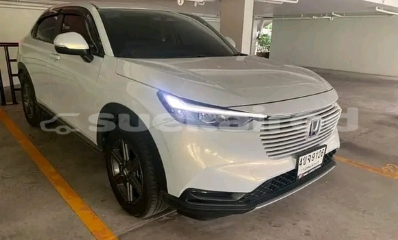 ซื้อ รถมือสอง Honda HR-V ขาว รถยนต์ ใน %{เมือง} ใน ฉะเชิงเทรา ซื้อ รถมือสอง Honda HR-V ขาว รถยนต์ ใน %{เมือง} ใน ฉะเชิงเทรา