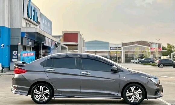 ซื้อ รถมือสอง Honda City สีดำ รถยนต์ ใน %{เมือง} ใน กรุงเทพมหานคร ซื้อ รถมือสอง Honda City สีดำ รถยนต์ ใน %{เมือง} ใน กรุงเทพมหานคร