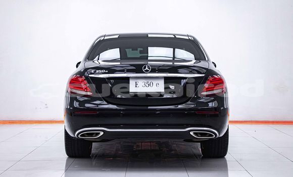 ซื้อ รถมือสอง Mercedes-Benz E-Classe สีดำ รถยนต์ ใน %{เมือง} ใน กรุงเทพมหานคร ซื้อ รถมือสอง Mercedes-Benz E-Classe สีดำ รถยนต์ ใน %{เมือง} ใน กรุงเทพมหานคร