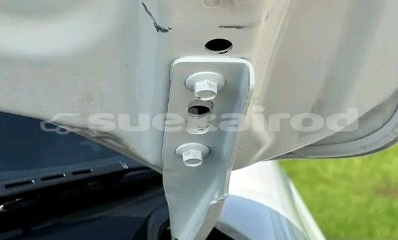 ซื้อ รถมือสอง Honda CR-V ขาว รถยนต์ ใน %{เมือง} ใน เลย ซื้อ รถมือสอง Honda CR-V ขาว รถยนต์ ใน %{เมือง} ใน เลย