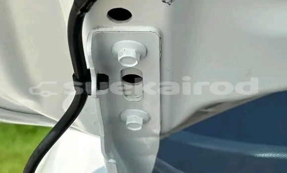 ซื้อ รถมือสอง Honda CR-V ขาว รถยนต์ ใน %{เมือง} ใน เลย ซื้อ รถมือสอง Honda CR-V ขาว รถยนต์ ใน %{เมือง} ใน เลย