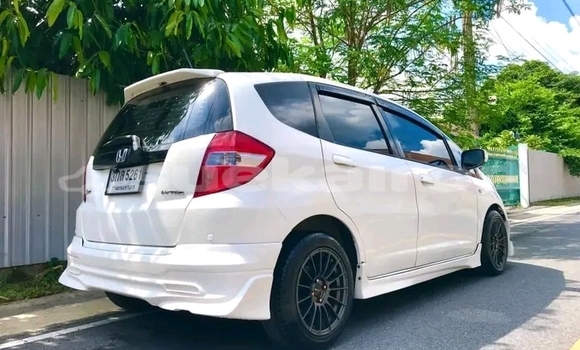 ซื้อ รถมือสอง Honda Jazz ขาว รถยนต์ ใน %{เมือง} ใน มหาสารคาม ซื้อ รถมือสอง Honda Jazz ขาว รถยนต์ ใน %{เมือง} ใน มหาสารคาม