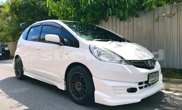 ซื้อ รถมือสอง Honda Jazz ขาว รถยนต์ ใน %{เมือง} ใน มหาสารคาม ซื้อ รถมือสอง Honda Jazz ขาว รถยนต์ ใน %{เมือง} ใน มหาสารคาม