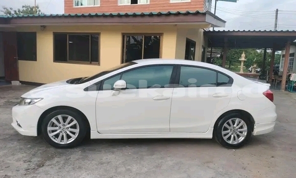 ซื้อ รถมือสอง Honda Civic ขาว รถยนต์ ใน %{เมือง} ใน ชัยนาท ซื้อ รถมือสอง Honda Civic ขาว รถยนต์ ใน %{เมือง} ใน ชัยนาท