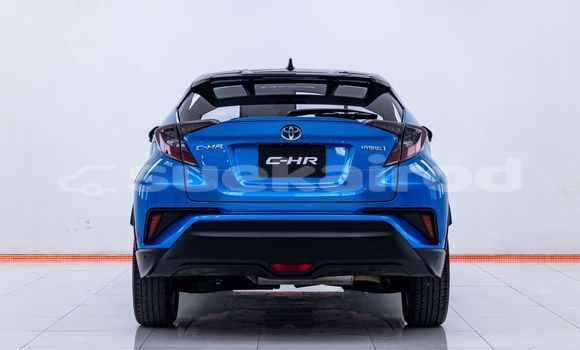 ซื้อ รถมือสอง Toyota C-HR สีน้ำเงิน รถยนต์ ใน %{เมือง} ใน กรุงเทพมหานคร ซื้อ รถมือสอง Toyota C-HR สีน้ำเงิน รถยนต์ ใน %{เมือง} ใน กรุงเทพมหานคร