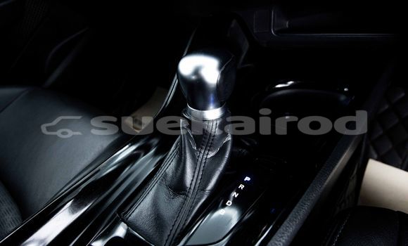 ซื้อ รถมือสอง Toyota C-HR สีน้ำเงิน รถยนต์ ใน %{เมือง} ใน กรุงเทพมหานคร ซื้อ รถมือสอง Toyota C-HR สีน้ำเงิน รถยนต์ ใน %{เมือง} ใน กรุงเทพมหานคร