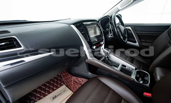 Buy Used Mitsubishi Pajero White Car in Bangkok in Bangkok Buy Used Mitsubishi Pajero White Car in Bangkok in Bangkok