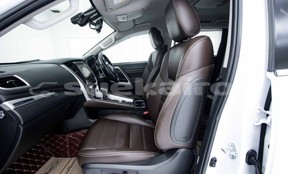 Buy Used Mitsubishi Pajero White Car in Bangkok in Bangkok Buy Used Mitsubishi Pajero White Car in Bangkok in Bangkok