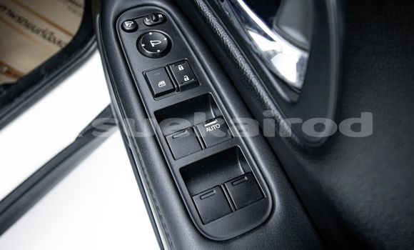 Buy Used Honda HR-V White Car in Bangkok in Bangkok Buy Used Honda HR-V White Car in Bangkok in Bangkok