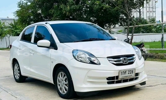 ซื้อ รถมือสอง Honda Brio ขาว รถยนต์ ใน %{เมือง} ใน ชัยนาท ซื้อ รถมือสอง Honda Brio ขาว รถยนต์ ใน %{เมือง} ใน ชัยนาท