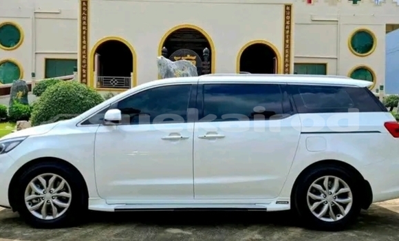 ซื้อ รถมือสอง Kia Carnival ขาว รถยนต์ ใน %{เมือง} ใน บุรีรัมย์ ซื้อ รถมือสอง Kia Carnival ขาว รถยนต์ ใน %{เมือง} ใน บุรีรัมย์