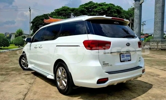ซื้อ รถมือสอง Kia Carnival ขาว รถยนต์ ใน %{เมือง} ใน บุรีรัมย์ ซื้อ รถมือสอง Kia Carnival ขาว รถยนต์ ใน %{เมือง} ใน บุรีรัมย์