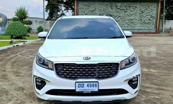 ซื้อ รถมือสอง Kia Carnival ขาว รถยนต์ ใน %{เมือง} ใน บุรีรัมย์ ซื้อ รถมือสอง Kia Carnival ขาว รถยนต์ ใน %{เมือง} ใน บุรีรัมย์