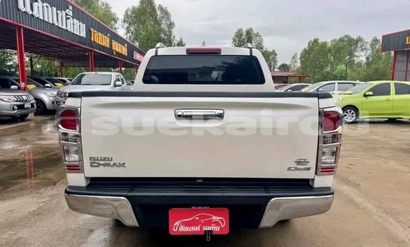 ซื้อ รถมือสอง Isuzu D–MAX ขาว รถยนต์ ใน %{เมือง} ใน ฉะเชิงเทรา ซื้อ รถมือสอง Isuzu D–MAX ขาว รถยนต์ ใน %{เมือง} ใน ฉะเชิงเทรา