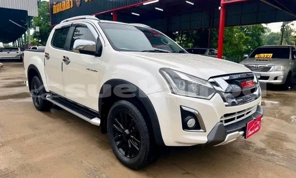 ซื้อ รถมือสอง Isuzu D–MAX ขาว รถยนต์ ใน %{เมือง} ใน ฉะเชิงเทรา ซื้อ รถมือสอง Isuzu D–MAX ขาว รถยนต์ ใน %{เมือง} ใน ฉะเชิงเทรา