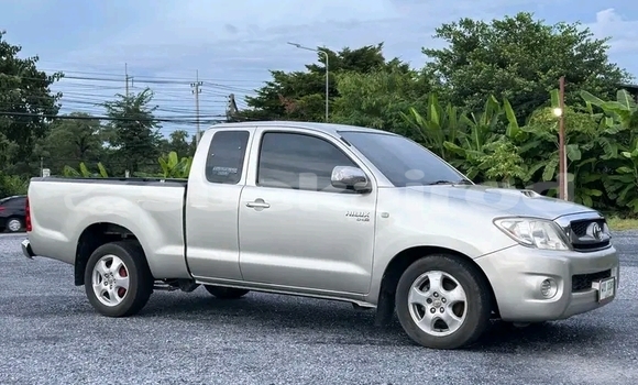 Buy Used Toyota Vigo White Car in Kalasin in Kalasin Buy Used Toyota Vigo White Car in Kalasin in Kalasin