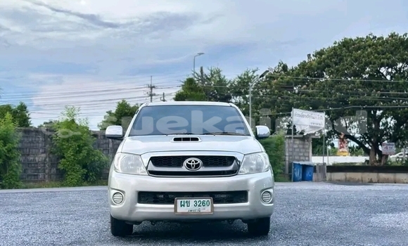 Buy Used Toyota Vigo White Car in Kalasin in Kalasin Buy Used Toyota Vigo White Car in Kalasin in Kalasin