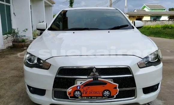 Buy Used Mitsubishi Lancer White Car in Buogkan in Buogkan Buy Used Mitsubishi Lancer White Car in Buogkan in Buogkan