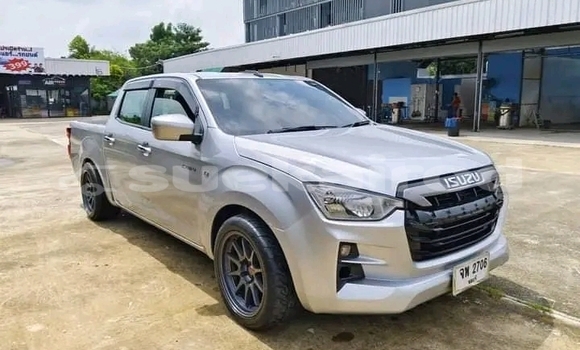 Buy Used Isuzu D–MAX White Car in Kaeng Khlo in Chaiyaphum Buy Used Isuzu D–MAX White Car in Kaeng Khlo in Chaiyaphum
