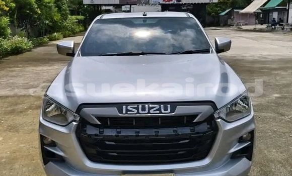 Buy Used Isuzu D–MAX White Car in Kaeng Khlo in Chaiyaphum Buy Used Isuzu D–MAX White Car in Kaeng Khlo in Chaiyaphum