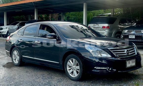 Buy Used Nissan Teana Black Car in Bangkok in Bangkok