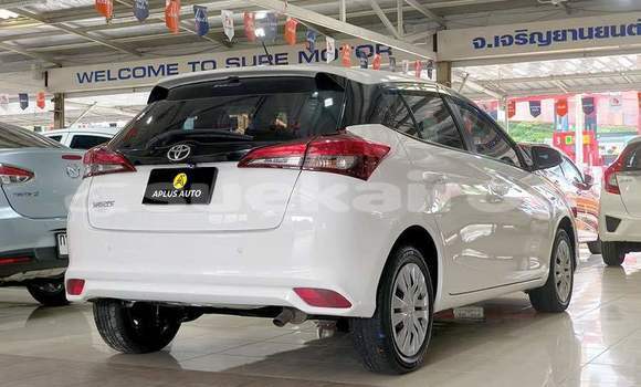 ซื้อ รถมือสอง Toyota Yaris ขาว รถยนต์ ใน %{เมือง} ใน กรุงเทพมหานคร ซื้อ รถมือสอง Toyota Yaris ขาว รถยนต์ ใน %{เมือง} ใน กรุงเทพมหานคร