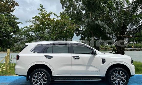 ซื้อ รถมือสอง Ford Everest ขาว รถยนต์ ใน %{เมือง} ใน กรุงเทพมหานคร ซื้อ รถมือสอง Ford Everest ขาว รถยนต์ ใน %{เมือง} ใน กรุงเทพมหานคร