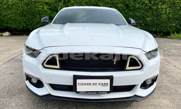 ซื้อ รถมือสอง Ford Mustang ขาว รถยนต์ ใน %{เมือง} ใน กรุงเทพมหานคร