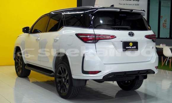 ซื้อ รถมือสอง Toyota Fortuner ขาว รถยนต์ ใน %{เมือง} ใน กรุงเทพมหานคร ซื้อ รถมือสอง Toyota Fortuner ขาว รถยนต์ ใน %{เมือง} ใน กรุงเทพมหานคร