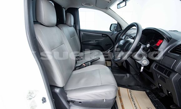 ซื้อ รถมือสอง Isuzu D-Max ขาว รถยนต์ ใน %{เมือง} ใน กรุงเทพมหานคร ซื้อ รถมือสอง Isuzu D-Max ขาว รถยนต์ ใน %{เมือง} ใน กรุงเทพมหานคร