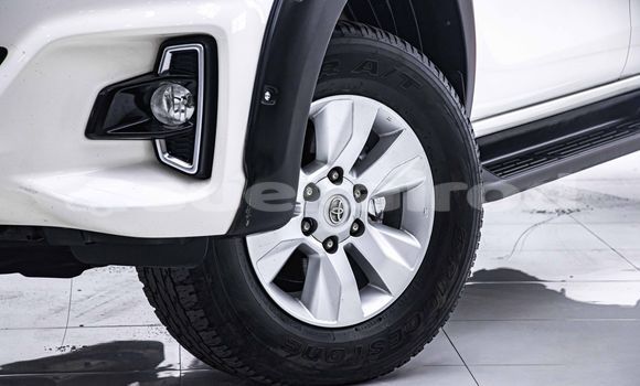ซื้อ รถมือสอง Toyota Hiluxe Revo ขาว รถยนต์ ใน %{เมือง} ใน กรุงเทพมหานคร ซื้อ รถมือสอง Toyota Hiluxe Revo ขาว รถยนต์ ใน %{เมือง} ใน กรุงเทพมหานคร