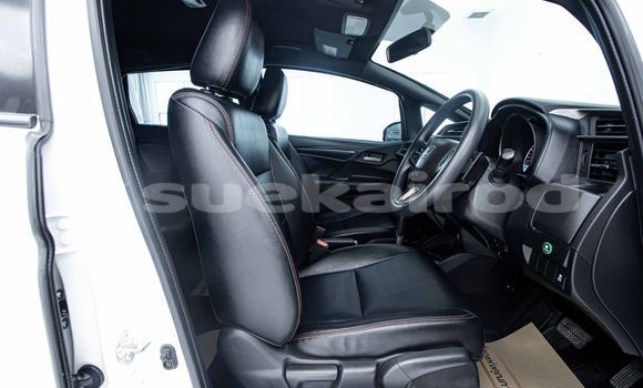 Buy Used Honda Jazz White Car in Bangkok in Bangkok Buy Used Honda Jazz White Car in Bangkok in Bangkok