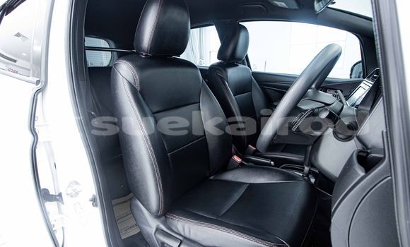 Buy Used Honda Jazz White Car in Bangkok in Bangkok Buy Used Honda Jazz White Car in Bangkok in Bangkok