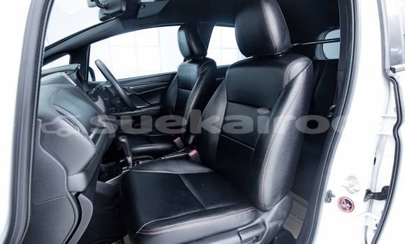 Buy Used Honda Jazz White Car in Bangkok in Bangkok Buy Used Honda Jazz White Car in Bangkok in Bangkok