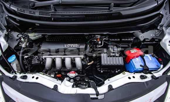 Buy Used Honda Freed White Car in Bangkok in Bangkok Buy Used Honda Freed White Car in Bangkok in Bangkok