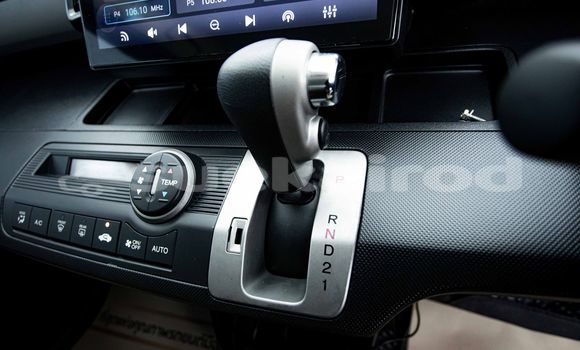 Buy Used Honda Freed White Car in Bangkok in Bangkok Buy Used Honda Freed White Car in Bangkok in Bangkok