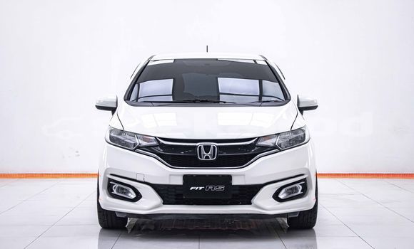 Buy Used Honda Jazz White Car in Bangkok in Bangkok Buy Used Honda Jazz White Car in Bangkok in Bangkok