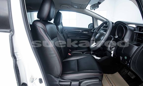 Buy Used Honda Jazz White Car in Bangkok in Bangkok Buy Used Honda Jazz White Car in Bangkok in Bangkok