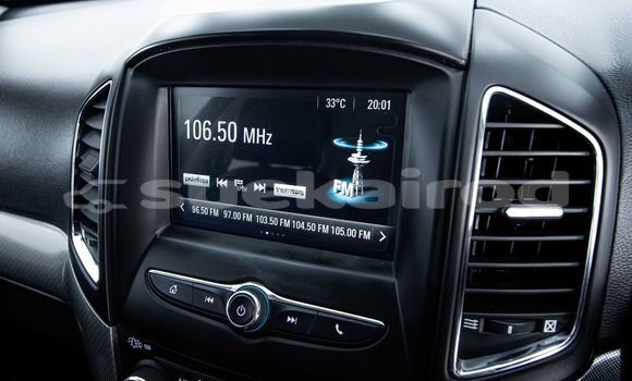 Buy Used Chevrolet Captiva White Car in Bangkok in Bangkok Buy Used Chevrolet Captiva White Car in Bangkok in Bangkok