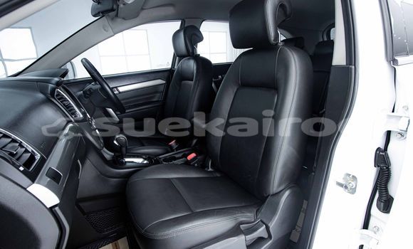 Buy Used Chevrolet Captiva White Car in Bangkok in Bangkok Buy Used Chevrolet Captiva White Car in Bangkok in Bangkok