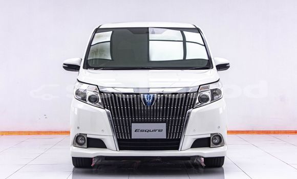 Buy Used Toyota Esquire White Car in Bangkok in Bangkok Buy Used Toyota Esquire White Car in Bangkok in Bangkok