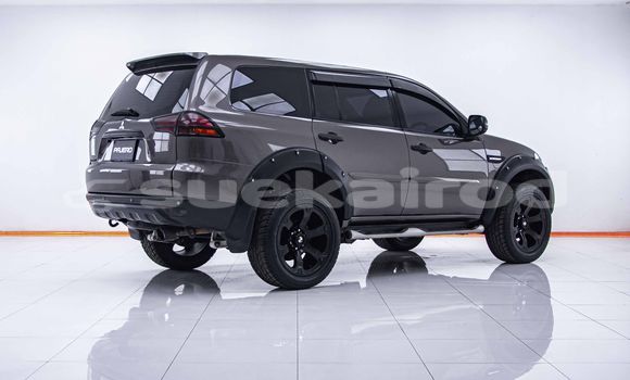 Buy Used Mitsubishi Pajero Brown Car in Bangkok in Bangkok Buy Used Mitsubishi Pajero Brown Car in Bangkok in Bangkok