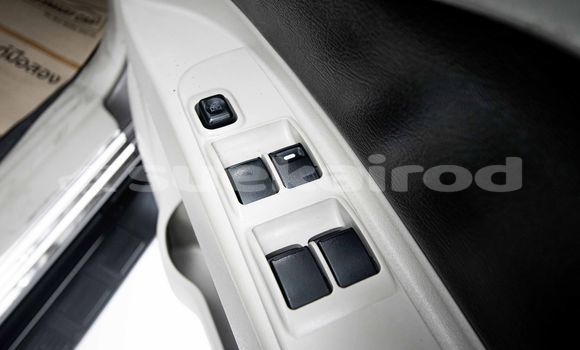 Buy Used Mitsubishi Pajero Brown Car in Bangkok in Bangkok Buy Used Mitsubishi Pajero Brown Car in Bangkok in Bangkok