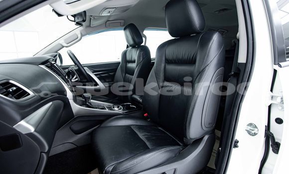 ซื้อ รถมือสอง Mitsubishi Pajero ขาว รถยนต์ ใน %{เมือง} ใน กรุงเทพมหานคร ซื้อ รถมือสอง Mitsubishi Pajero ขาว รถยนต์ ใน %{เมือง} ใน กรุงเทพมหานคร