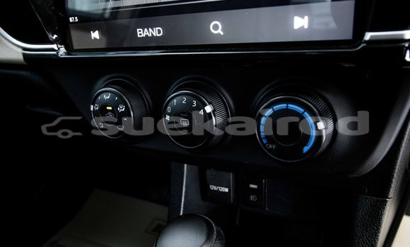 ซื้อ รถมือสอง Toyota Altis ขาว รถยนต์ ใน %{เมือง} ใน กรุงเทพมหานคร ซื้อ รถมือสอง Toyota Altis ขาว รถยนต์ ใน %{เมือง} ใน กรุงเทพมหานคร