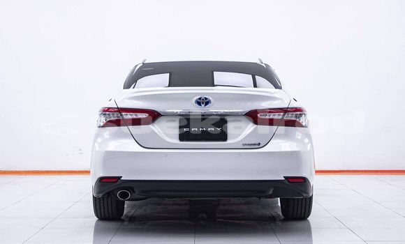 Buy Used Toyota Camry White Car in Bangkok in Bangkok Buy Used Toyota Camry White Car in Bangkok in Bangkok