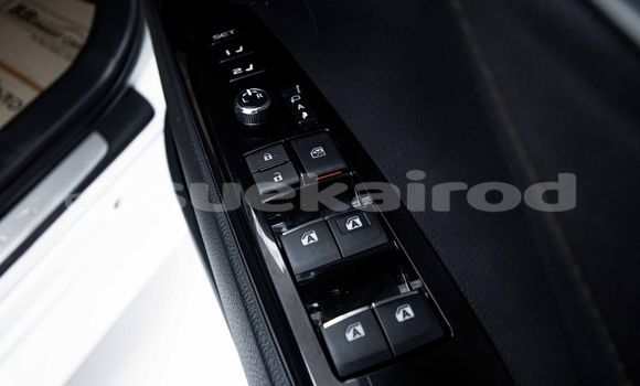 Buy Used Toyota Camry White Car in Bangkok in Bangkok Buy Used Toyota Camry White Car in Bangkok in Bangkok