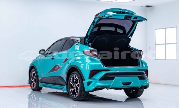 Buy Used Toyota C-HR Green Car in Bangkok in Bangkok Buy Used Toyota C-HR Green Car in Bangkok in Bangkok