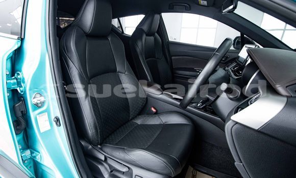 Buy Used Toyota C-HR Green Car in Bangkok in Bangkok Buy Used Toyota C-HR Green Car in Bangkok in Bangkok